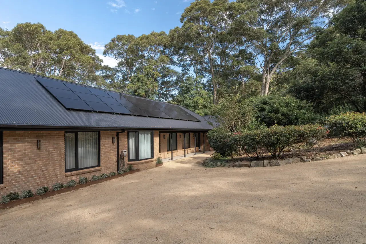 Solar power systems installation in Gladstone